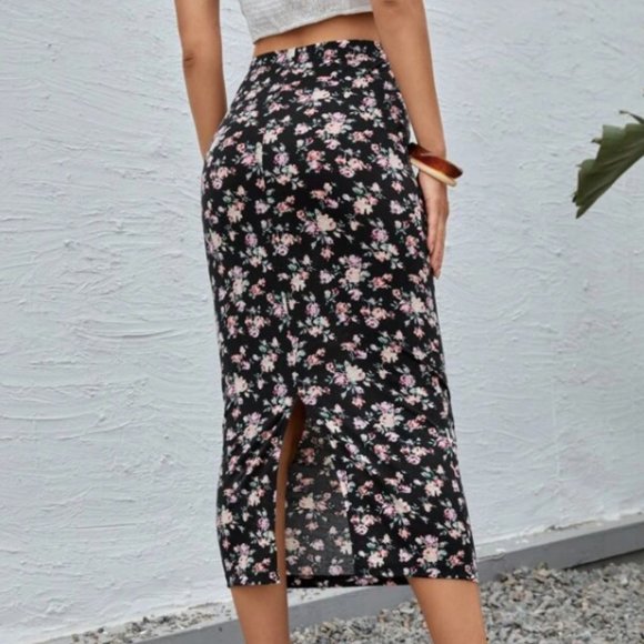 Midi Black Floral Print Skirt - Picture 3 of 3